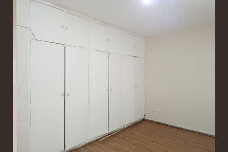 Casa à venda com 231m², 3 quartos e 4 vagasQuarto 3