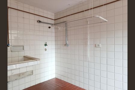 Casa à venda com 231m², 3 quartos e 4 vagasLavanderia