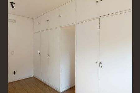 Casa à venda com 231m², 3 quartos e 4 vagasCloset da suíte 1