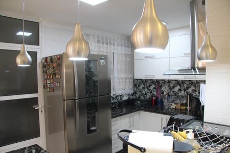 Apartamento à venda com 87m², 2 quartos e 2 vagasCozinha