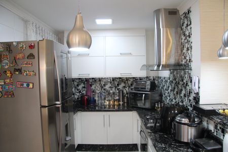 Apartamento à venda com 87m², 2 quartos e 2 vagasCozinha