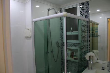 Apartamento à venda com 87m², 2 quartos e 2 vagasBanheiro Social