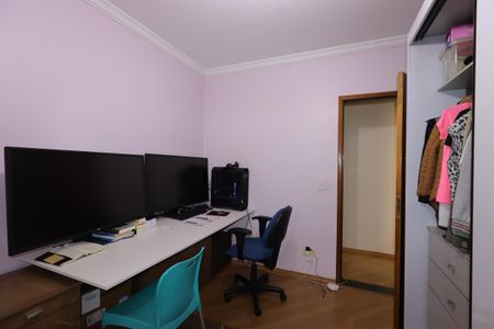 Apartamento à venda com 200m², 4 quartos e 3 vagasQuarto 2