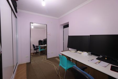 Apartamento à venda com 200m², 4 quartos e 3 vagasQuarto 2