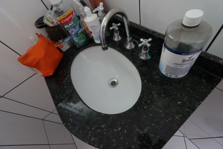 Apartamento à venda com 200m², 4 quartos e 3 vagasBanheiro da Suíte - Pia