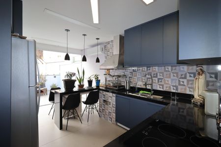 Apartamento à venda com 200m², 4 quartos e 3 vagasÁrea Gourmet