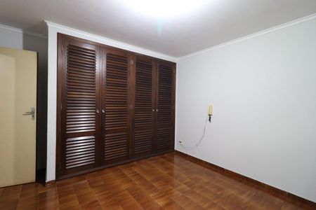 Casa para alugar com 262m², 5 quartos e 5 vagas Casa para alugar com 262m², 5 quartos e 5 vagasEscritório