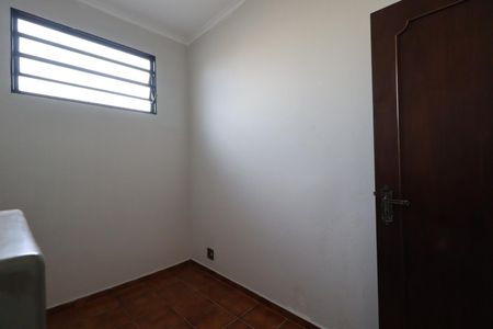 Casa para alugar com 262m², 5 quartos e 5 vagas Casa para alugar com 262m², 5 quartos e 5 vagasQuarto 3
