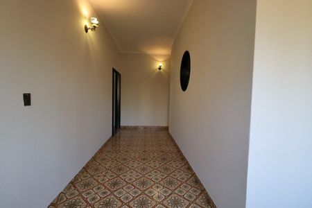 Casa para alugar com 262m², 5 quartos e 5 vagas Casa para alugar com 262m², 5 quartos e 5 vagasHall de entrada