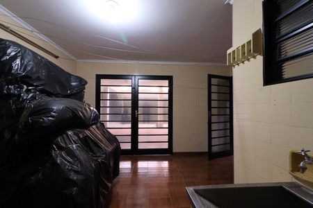 Casa para alugar com 262m², 5 quartos e 5 vagas Casa para alugar com 262m², 5 quartos e 5 vagasÁrea de Serviço