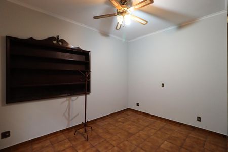 Casa para alugar com 262m², 5 quartos e 5 vagas Casa para alugar com 262m², 5 quartos e 5 vagasQuarto 1