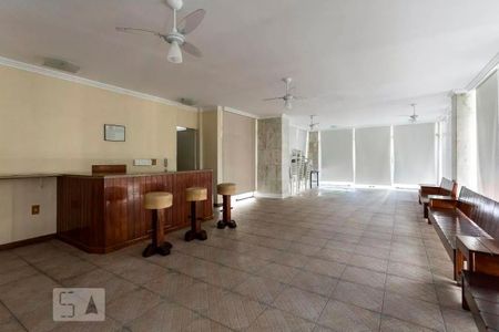 Apartamento à venda com 115m², 3 quartos e 1 vaga Apartamento à venda com 115m², 3 quartos e 1 vagaÁrea comum - Salão de festas