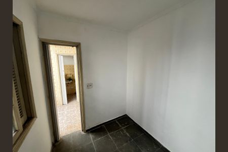 Casa à venda com 130m², 3 quartos e 2 vagasQuarto de Serviço