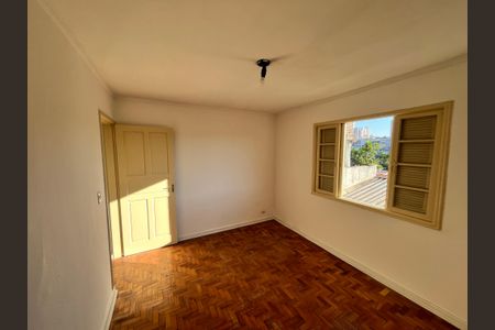 Casa à venda com 130m², 3 quartos e 2 vagasQuarto 2