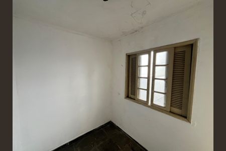 Casa à venda com 130m², 3 quartos e 2 vagasQuarto de Serviço