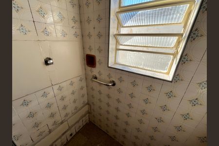 Casa à venda com 130m², 3 quartos e 2 vagasBanheiro Social