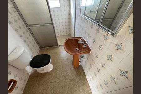 Casa à venda com 130m², 3 quartos e 2 vagasBanheiro Social