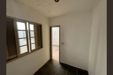 Casa à venda com 130m², 3 quartos e 2 vagasQuarto de Serviço