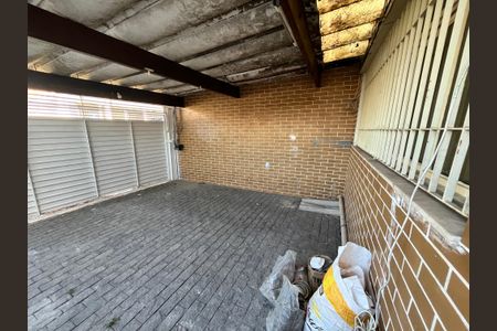 Casa à venda com 130m², 3 quartos e 2 vagasGaragem