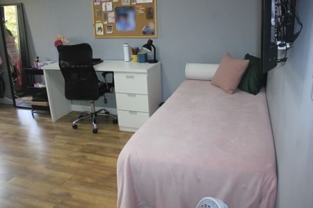 Casa à venda com 250m², 4 quartos e 4 vagasSuíte 3