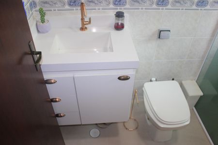 Casa à venda com 250m², 4 quartos e 4 vagasBanheiro da Suíte 2