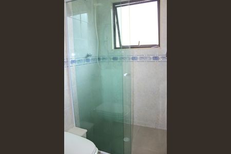 Casa à venda com 250m², 4 quartos e 4 vagasBanheiro da Suíte 2