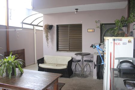 Casa à venda com 250m², 4 quartos e 4 vagasEspaço Gourmet