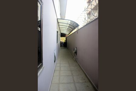 Casa à venda com 250m², 4 quartos e 4 vagasCorredor lateral