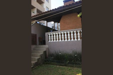 Casa à venda com 250m², 4 quartos e 4 vagasJardim privativo no quintal 