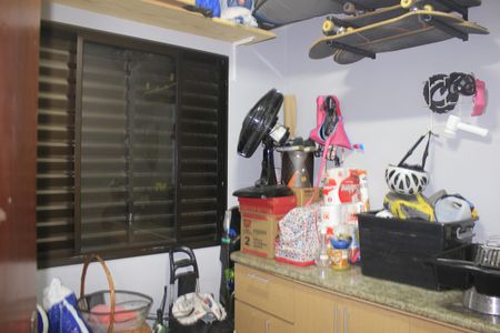 Casa à venda com 250m², 4 quartos e 4 vagasQuarto de empregada/ Depósito