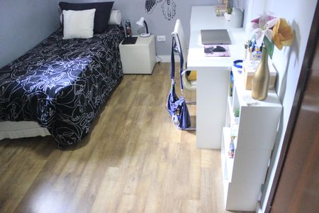 Casa à venda com 250m², 4 quartos e 4 vagasSuíte 2