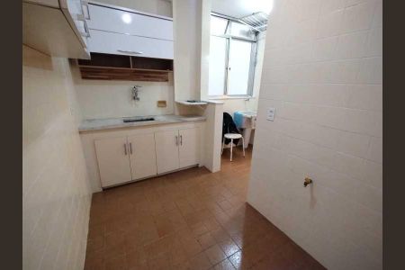 Apartamento à venda com 59m², 1 quarto e 1 vaga