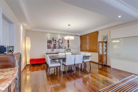 Apartamento à venda com 411m², 4 quartos e 3 vagas