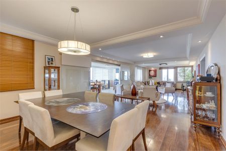 Apartamento à venda com 411m², 4 quartos e 3 vagas