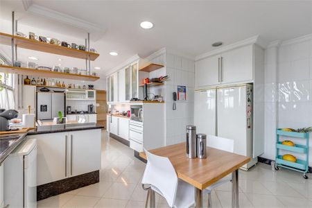 Apartamento à venda com 411m², 4 quartos e 3 vagas