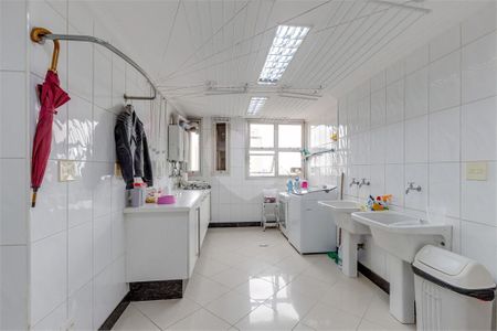 Apartamento à venda com 411m², 4 quartos e 3 vagas