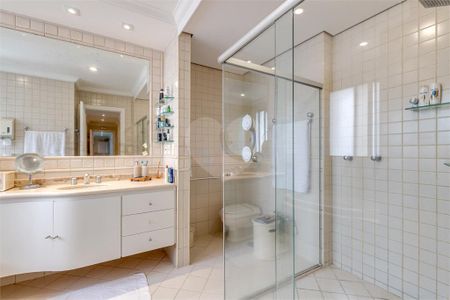 Apartamento à venda com 411m², 4 quartos e 3 vagas