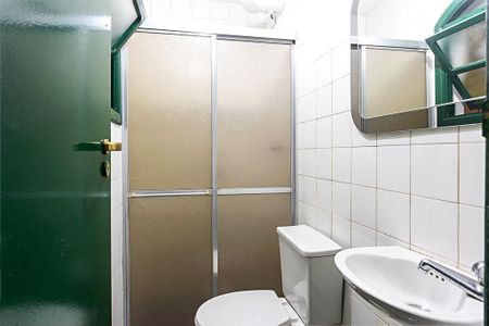 Casa à venda com 229m², 3 quartos e 3 vagas