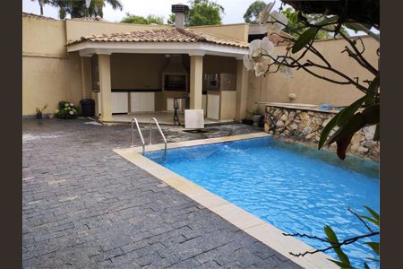 Casa à venda com 320m², 4 quartos e 3 vagas