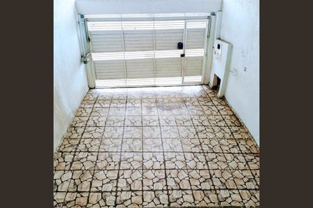 Casa à venda com 118m², 2 quartos e 1 vaga