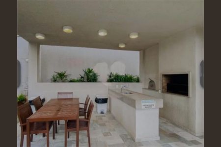 Apartamento à venda com 70m², 2 quartos e 1 vaga