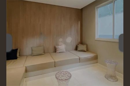 Apartamento à venda com 70m², 2 quartos e 1 vaga