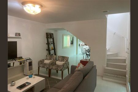 Casa de condomínio à venda com 150m², 3 quartos e 2 vagas