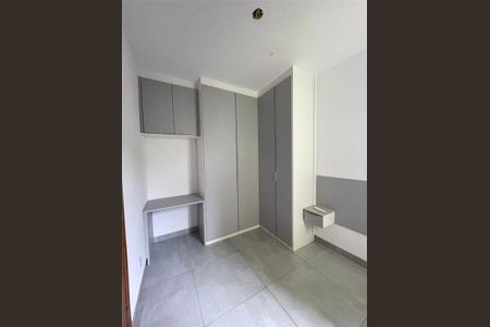 Apartamento à venda com 26m², 1 quarto e sem vaga