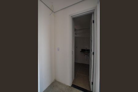 Apartamento à venda com 37m², 2 quartos e 1 vaga Apartamento à venda com 37m², 2 quartos e 1 vagaBanheiro