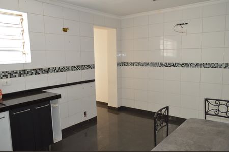 Casa à venda com 106m², 2 quartos e 2 vagasCozinha