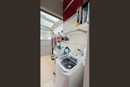 Apartamento à venda com 45m², 2 quartos e 1 vaga Apartamento à venda com 45m², 2 quartos e 1 vagaÁrea de Serviço