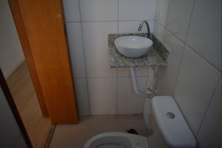 Apartamento à venda com 41m², 2 quartos e 2 vagasBanheiro Social