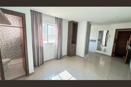 Apartamento à venda com 100m², 2 quartos e 2 vagas Apartamento à venda com 100m², 2 quartos e 2 vagasSala