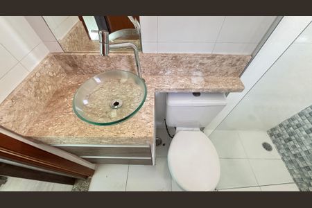 Apartamento à venda com 100m², 2 quartos e 2 vagas Apartamento à venda com 100m², 2 quartos e 2 vagasBanheiro